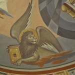 Ежедневная фотосъемка фресок, сделанная в процессе их написания настоятелем храма протоиереем Александром Сорокиным: Фрагмент: Лев