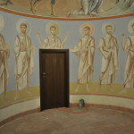 Ежедневная фотосъемка фресок, сделанная в процессе их написания настоятелем храма протоиереем Александром Сорокиным:  Фрагмент: Диаконы