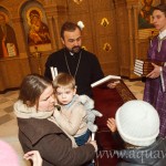 В неделю Торжества Православия в Феодоровском соборе священники раздавали Библии