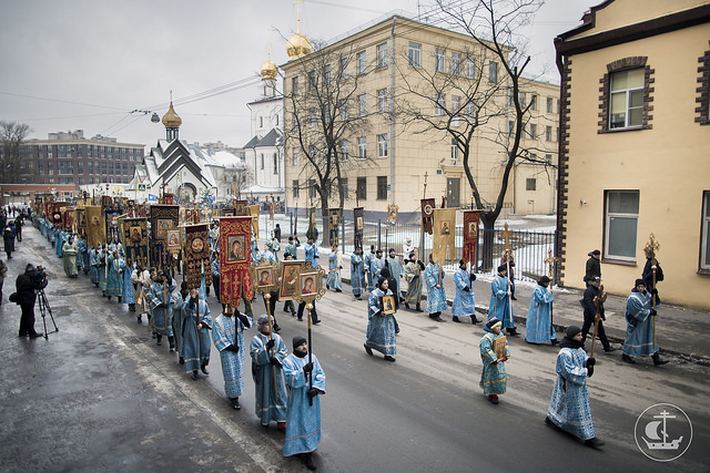 Архиерейская литургия в Феодоровском соборе. Фоторепортаж пресс-службы СПбДА