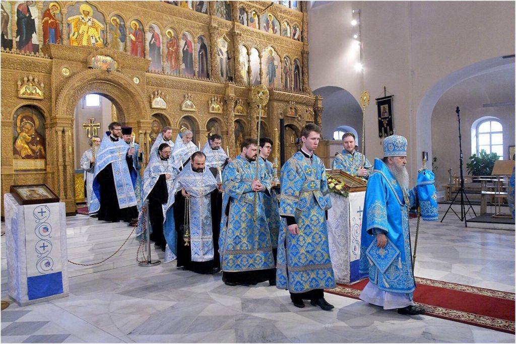 Суббота акафиста: визит митрополита Варсонофия