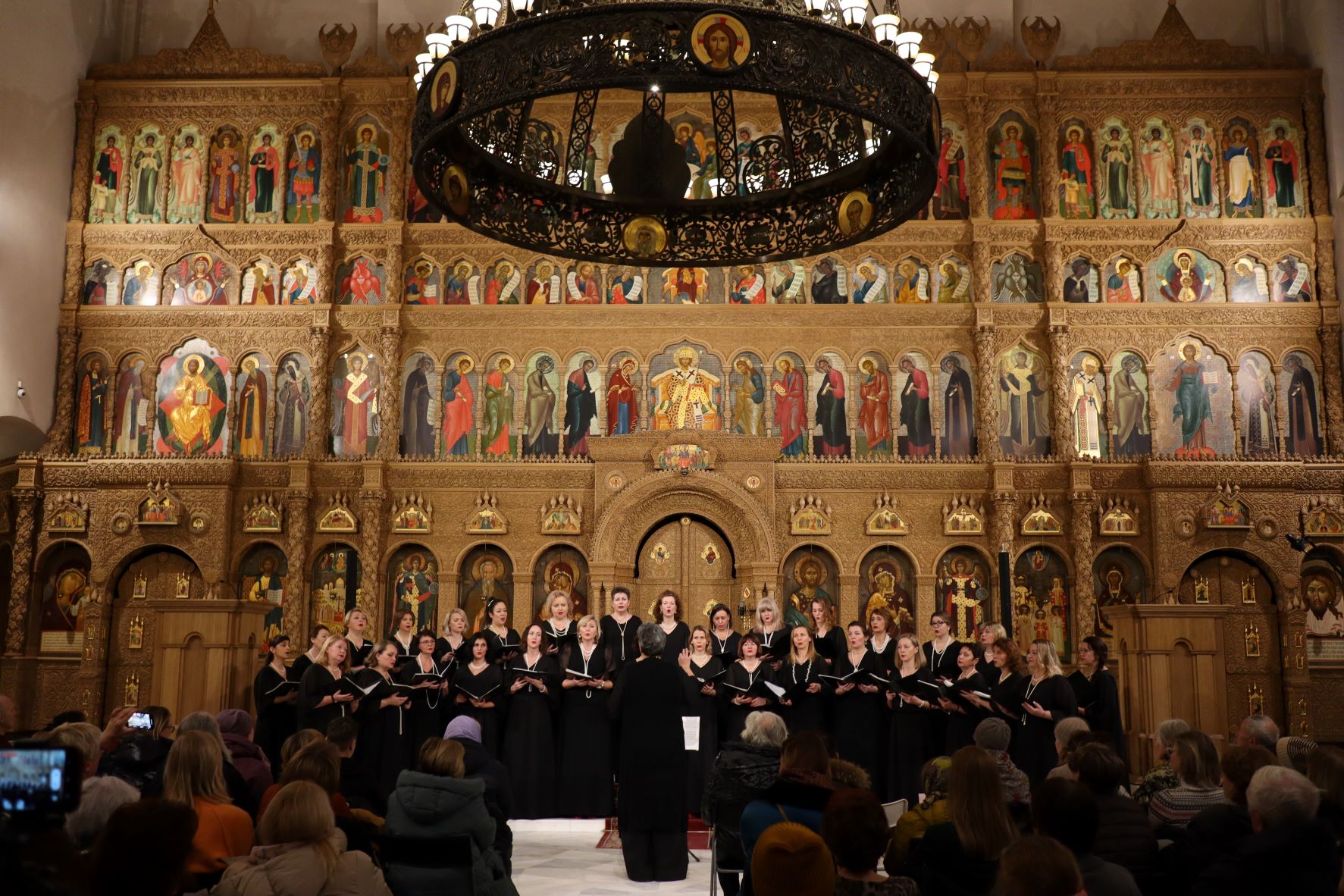 Песнь богородице хор сретенского монастыря. Руководитель хора в Феодоровском соборе Санкт-Петербурга. Концертный зал при Феодоровском соборе СПБ фото.