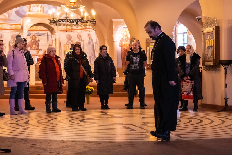 Экскурсия с настоятелем