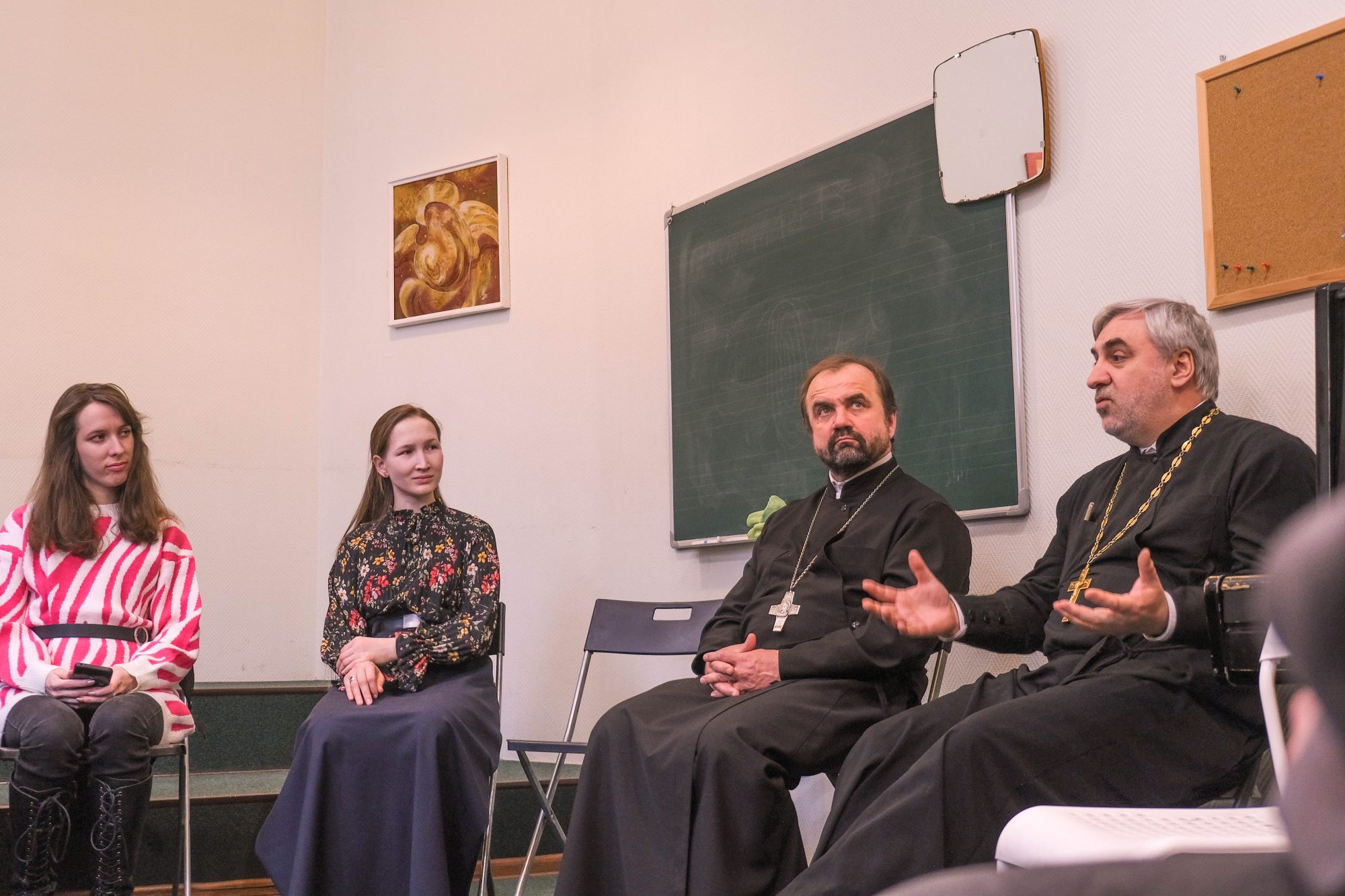 Встреча молодежи со священниками собора