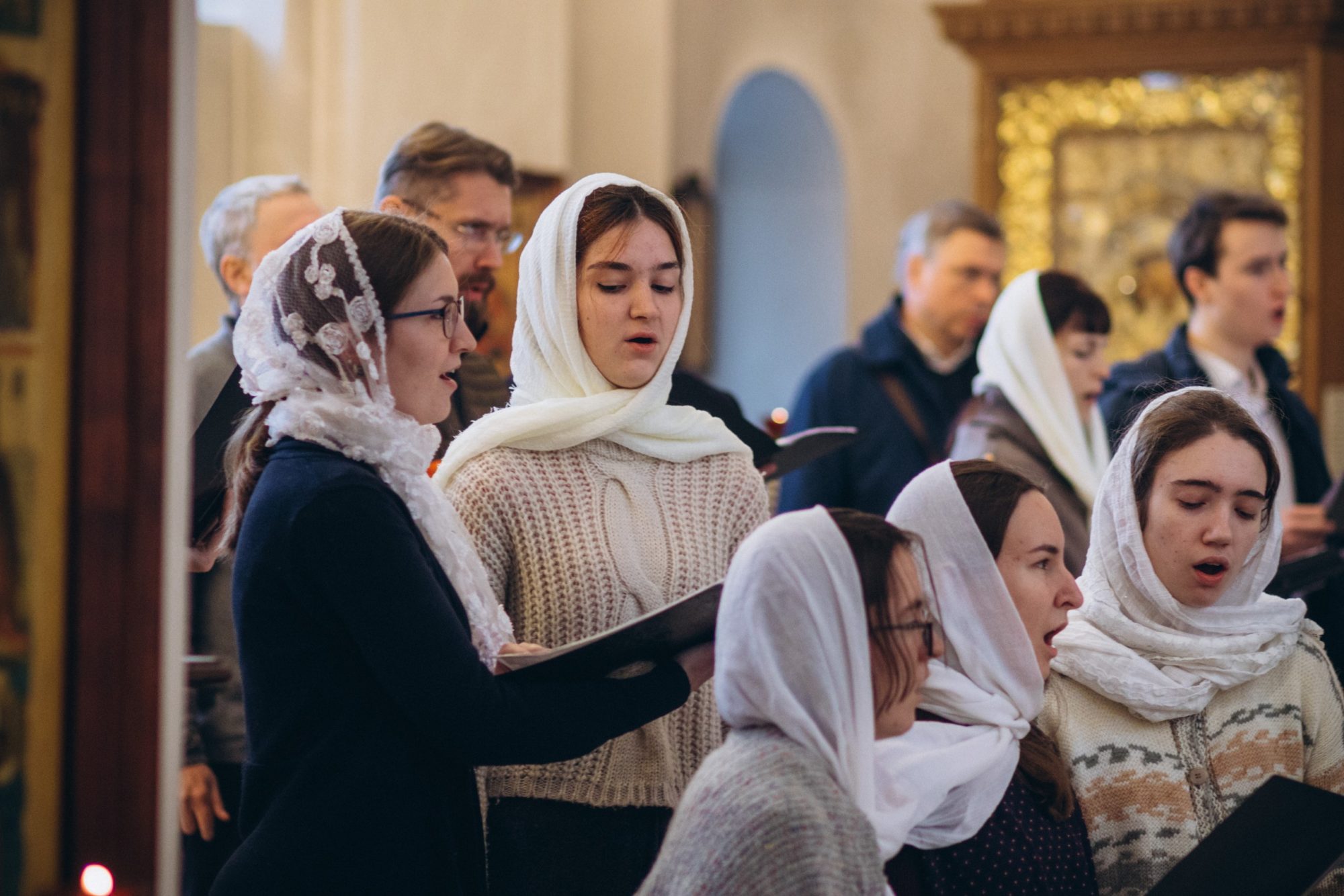 Божественная литургия с песнопениями современных композиторов