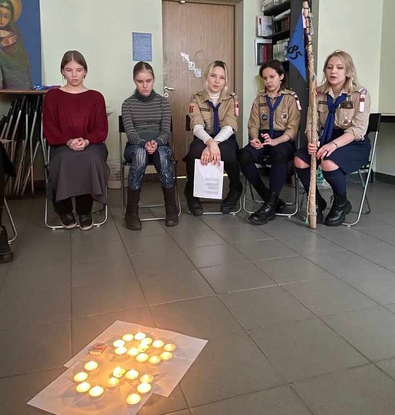 День рождения в отряде разведчиц