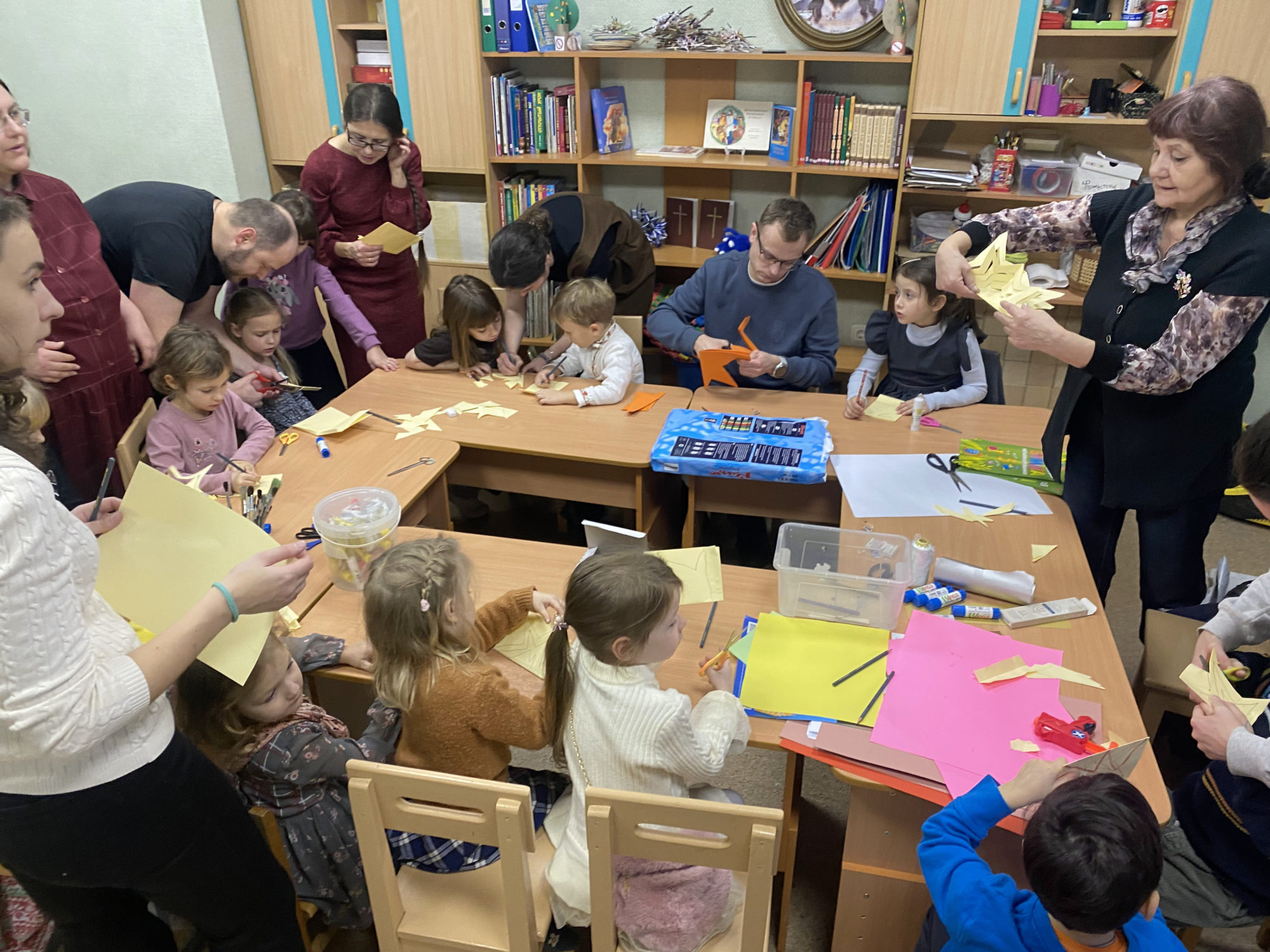 Состоялась Детская литургия и мастер-класс "Звезды, созвездия, кометы"