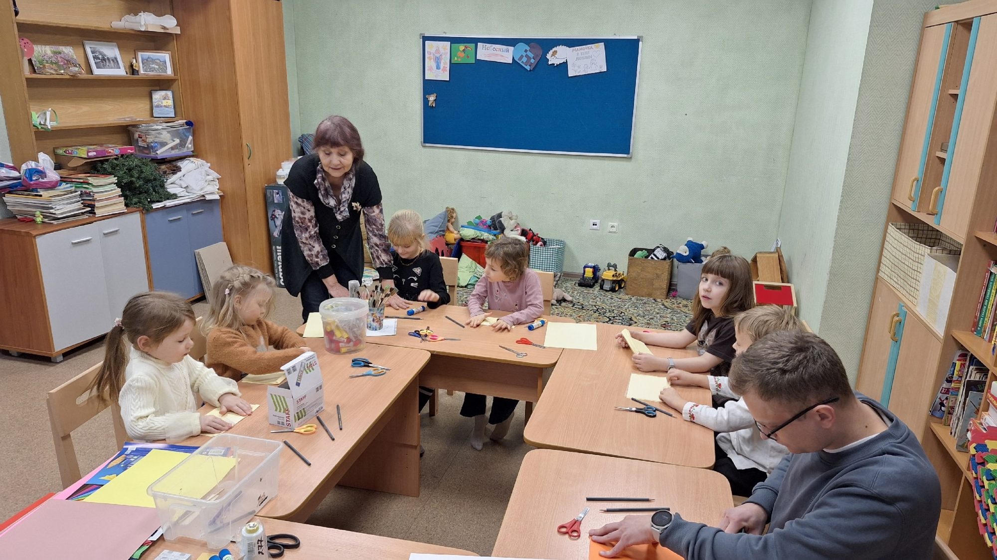 Состоялась Детская литургия и мастер-класс "Звезды, созвездия, кометы"