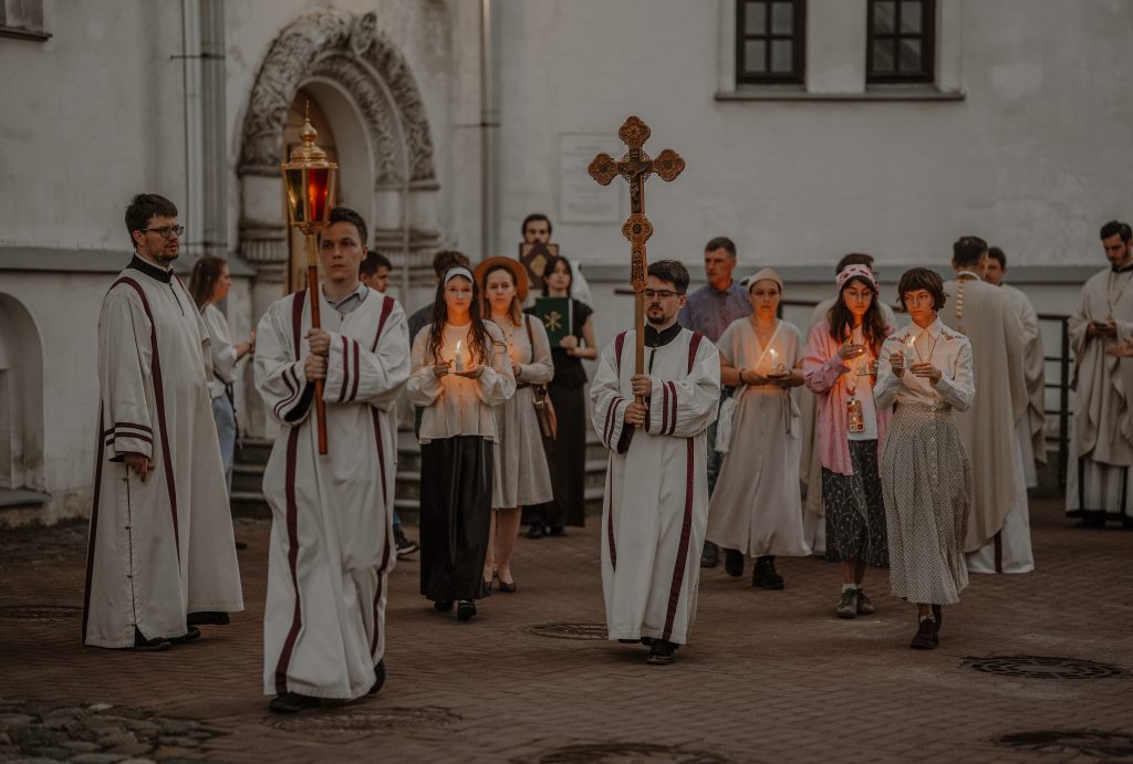 Апостольская "Феоночь"